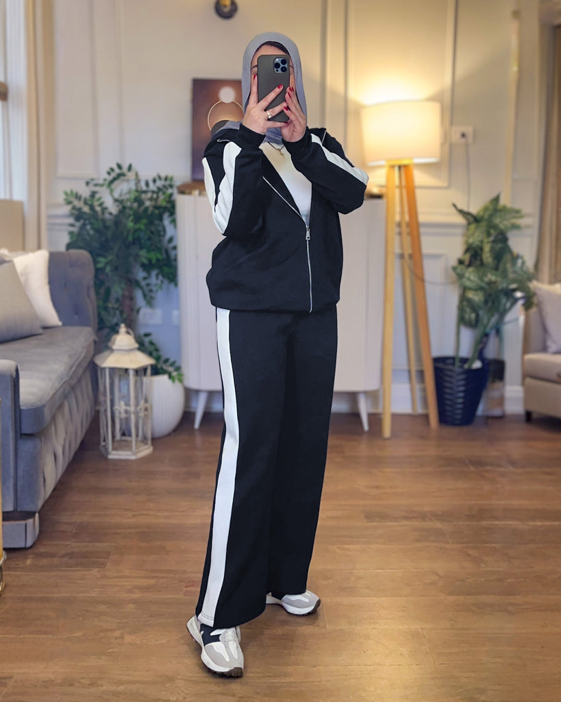 Bold Stripe Tracksuit | Black - Eva Fashion - Online Clothing Store for Women